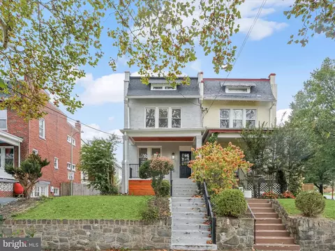 5728 8th St NW, Washington, DC 20011