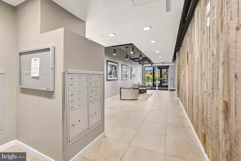 Entry Way - 911 2nd St NE #501, Washington, DC 20002 photo 4 of 4