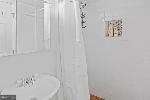 Bath - 2017 19th St NW, Washington, DC 20009 photo 3 of 3