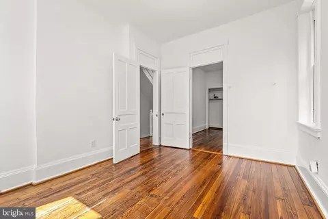 Bedroom - 2017 19th St NW, Washington, DC 20009 photo 2 of 10
