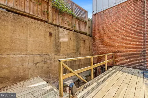 Exterior - 2017 19th St NW, Washington, DC 20009 photo 3 of 3