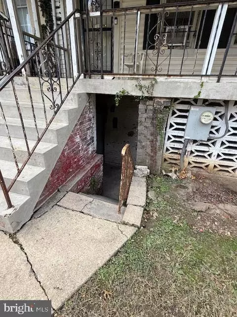 1121 K St NE, Washington, DC 20002 photo 2