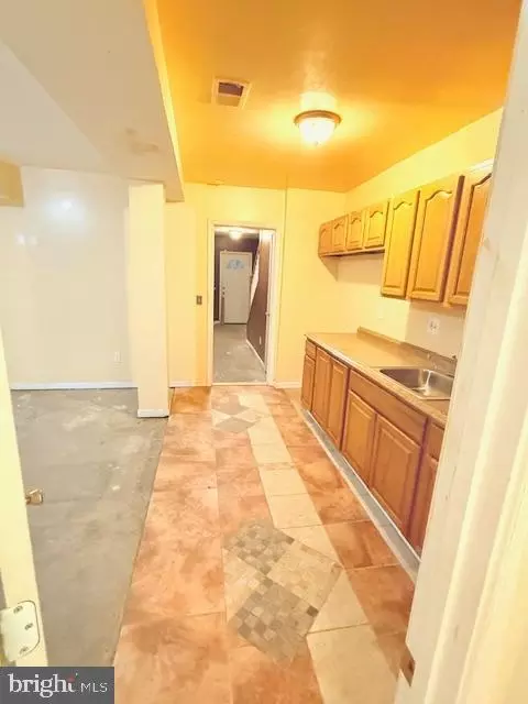 1121 K St NE, Washington, DC 20002 photo 38