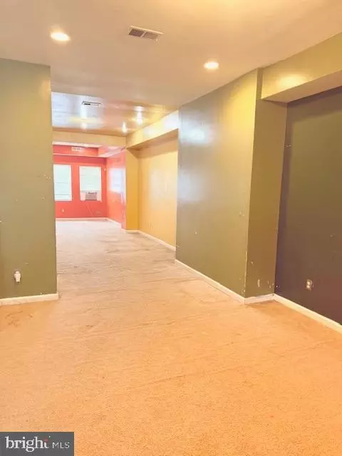 1121 K St NE, Washington, DC 20002 photo 3