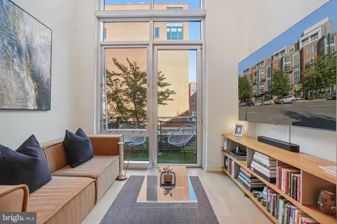 1515 15th St NW #206, Washington, DC 20005
