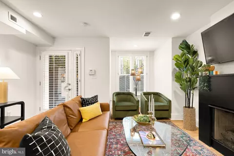 1523 1st St NW #A, Washington, DC 20001