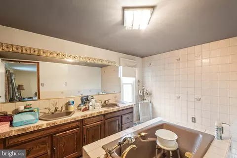 Bath - 351 11th St SE, Washington, DC 20003 photo 2 of 2