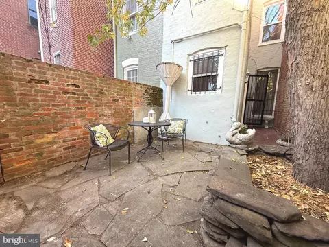 309 4th St NE, Washington, DC 20002 photo 21