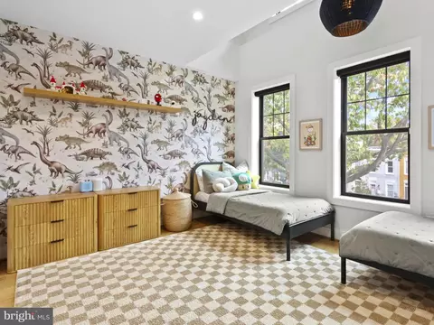 910 8th St NE, Washington, DC 20002 photo 17