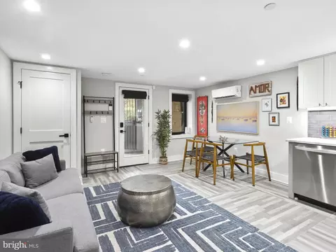 910 8th St NE, Washington, DC 20002 photo 38