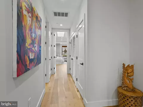 910 8th St NE, Washington, DC 20002 photo 21