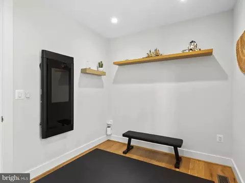 910 8th St NE, Washington, DC 20002 photo 26