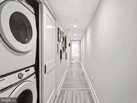 910 8th St NE, Washington, DC 20002 photo 39