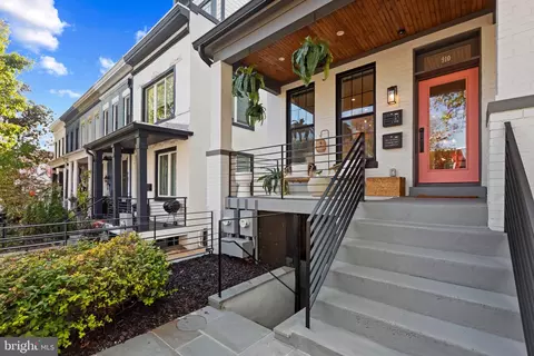910 8th St NE, Washington, DC 20002 photo 4