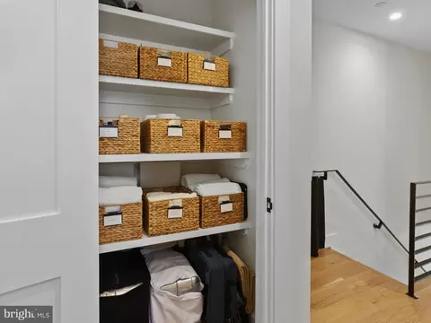 910 8th St NE, Washington, DC 20002 photo 24