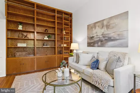 3039 Macomb St NW #35, Washington, DC 20008 photo 10