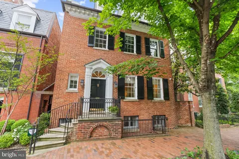 1671 31st St NW, Washington, DC 20007