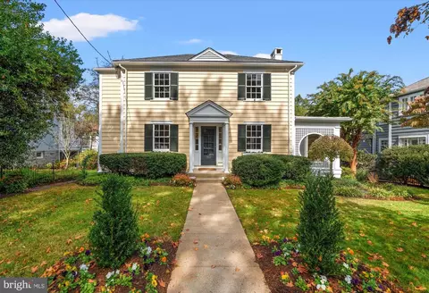 3809 Kanawha St NW, Washington, DC 20015