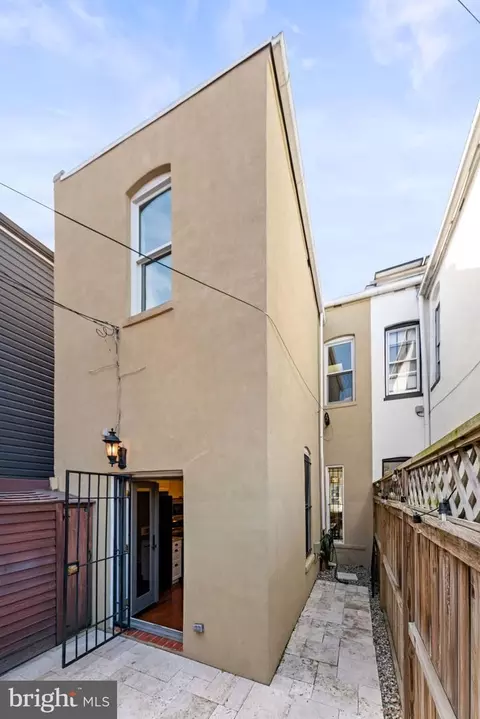 1218 G St SE, Washington, DC 20003 photo 16
