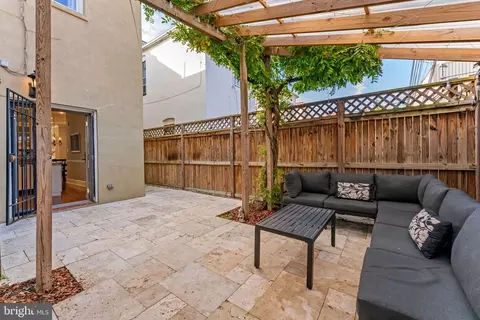 1218 G St SE, Washington, DC 20003 photo 15