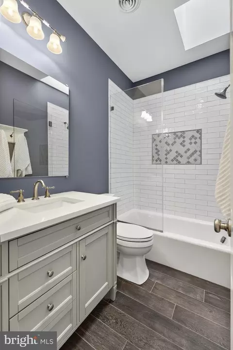 1218 G St SE, Washington, DC 20003 photo 31
