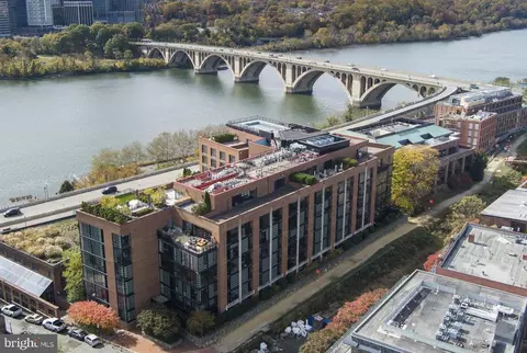 3303 Water St NW #4L, Washington, DC 20007