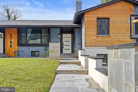 1790 Verbena St NW, Washington, DC 20012