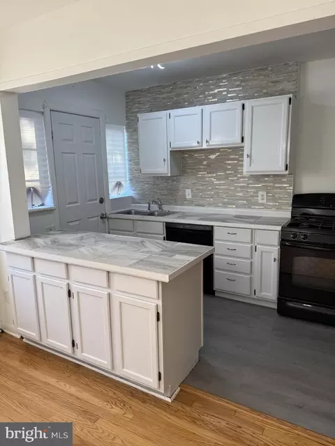 1343 Queen St NE, Washington, DC 20002 photo 4