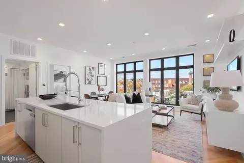 1345 K St SE #401, Washington, DC 20003 photo 8