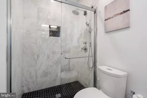 1345 K St SE #401, Washington, DC 20003 photo 15