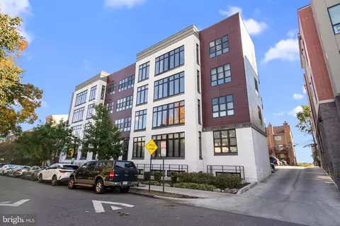 1345 K St SE #401, Washington, DC 20003