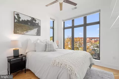 1345 K St SE #401, Washington, DC 20003 photo 16