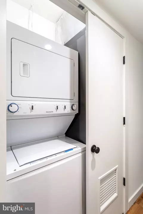 2465 18th St NW #2, Washington, DC 20009 photo 18
