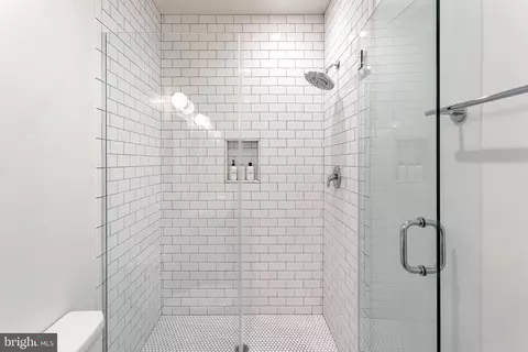 2465 18th St NW #2, Washington, DC 20009 photo 14
