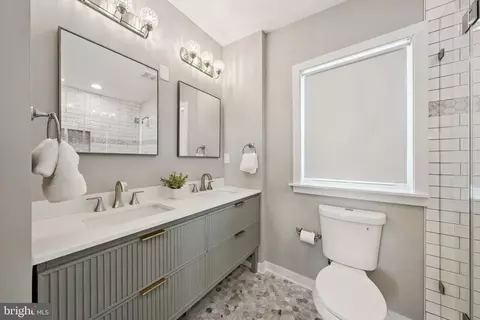 Bath - 2116 R St NE, Washington, DC 20002 photo 1 of 5