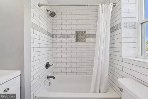 Bath - 2116 R St NE, Washington, DC 20002 photo 4 of 5