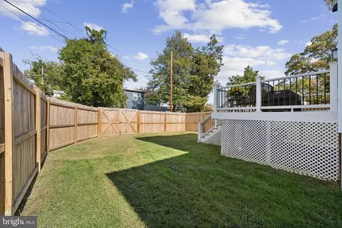 Exterior - 2116 R St NE, Washington, DC 20002 photo 5 of 7