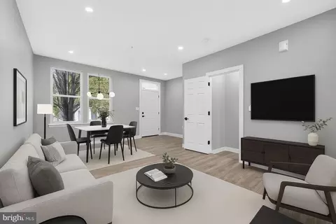 1723 Stanton Ter SE, Washington, DC 20020