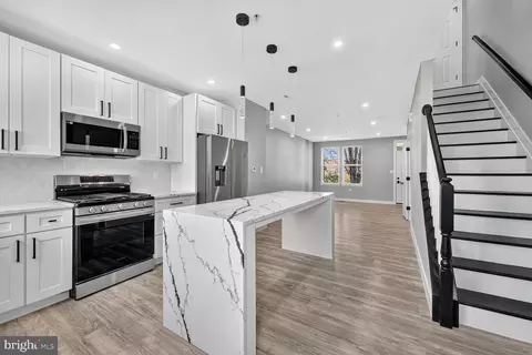 1723 Stanton Ter SE, Washington, DC 20020