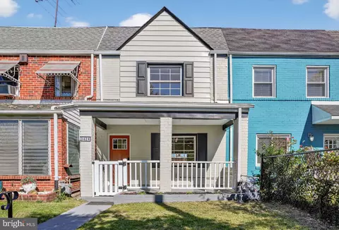 3424 Eads St NE, Washington, DC 20019