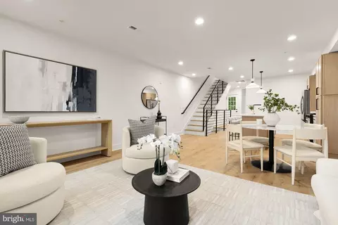 1325 Orren St NE #D, Washington, DC 20002