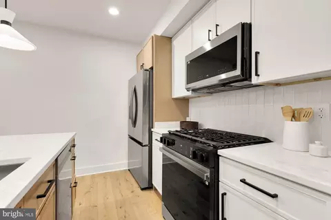 1325 Orren St NE #D, Washington, DC 20002 photo 14