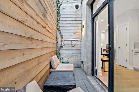 Exterior - 1016 17th Pl NE #7, Washington, DC 20002 photo 1 of 6