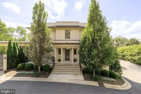 Exterior - 4849 Kemble Pl NW, Washington, DC 20007 photo 3 of 13