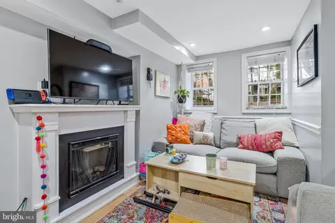 Other - 506 7th St NE, Washington, DC 20002 photo 8 of 10