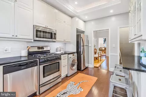 Kitchen - 506 7th St NE, Washington, DC 20002 photo 2 of 4
