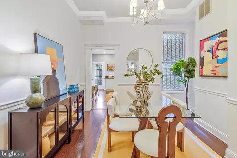 Dining - 506 7th St NE, Washington, DC 20002 photo 2 of 3