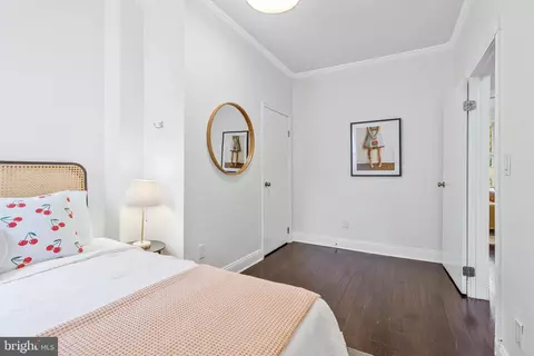 Bedroom - 506 7th St NE, Washington, DC 20002 photo 5 of 9