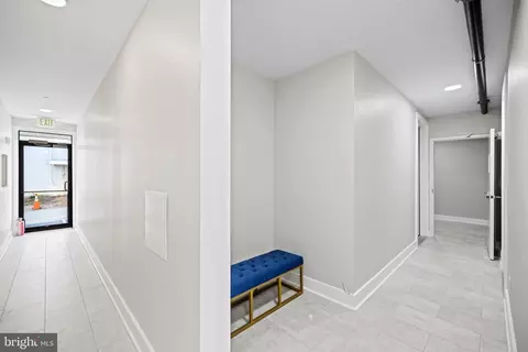 824 18th St NE #202, Washington, DC 20002 photo 4