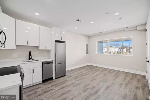 824 18th St NE #202, Washington, DC 20002 photo 8